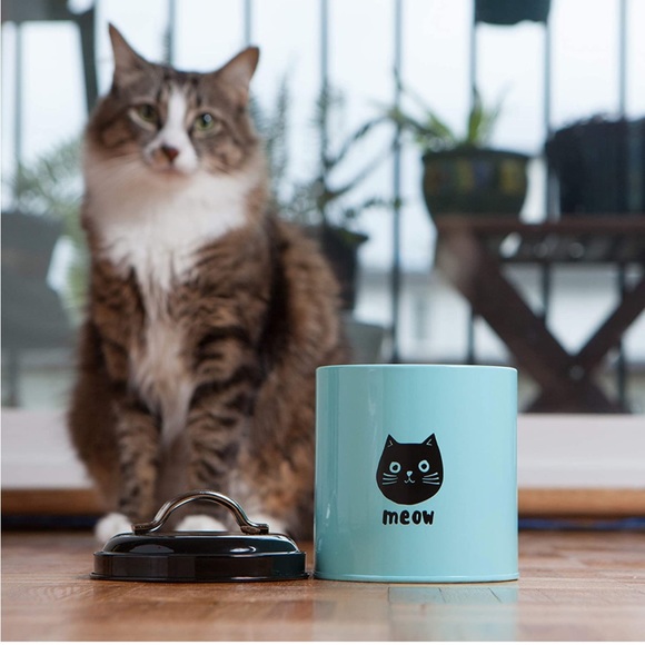 Meow Cat Treat Tin - Picture 4 of 7